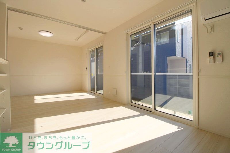 居室・リビング　収納