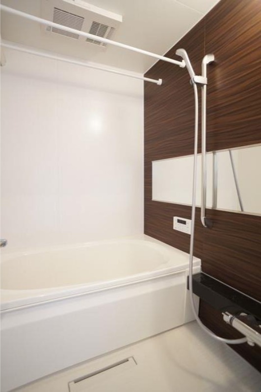 バス・シャワールーム　図面と現状に相違がある場合には現状を優先