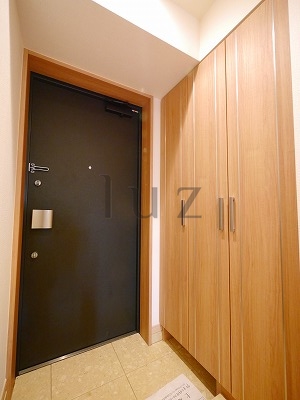 玄関　綺麗な玄関スペース！