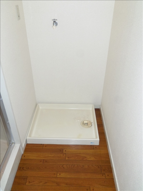 洗面設備　洗濯機は室内におけます♪