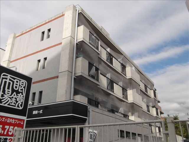 建物外観　綺麗でおっしゃれな外観です☆