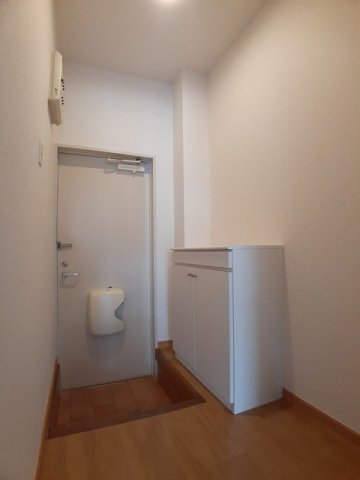 玄関　シンプルで使いやすい玄関です