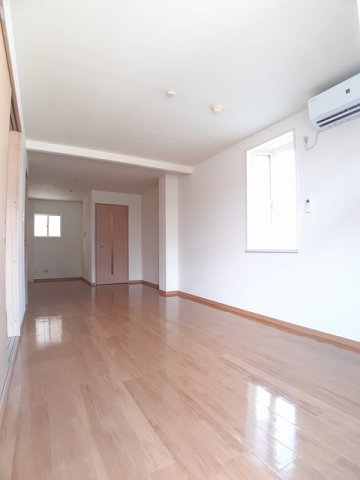 居室・リビング　ゆったりとしたリビングです