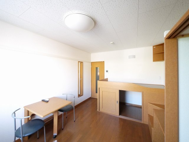 居室・リビング　ゆったり過ごせるリビングです