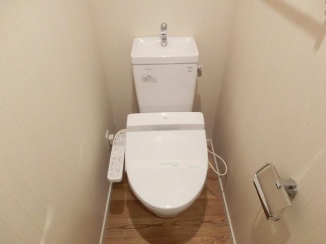 トイレ　洗浄機能付きトイレ