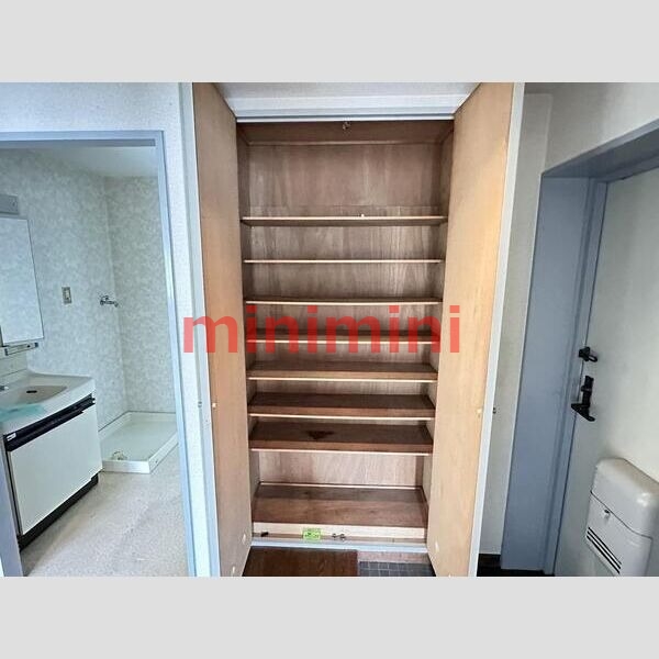 その他　玄関収納