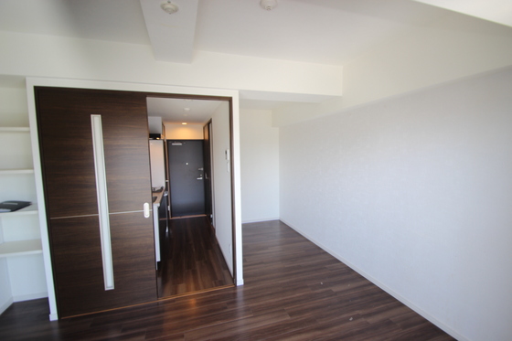 居室・リビング　※別号室の写真です