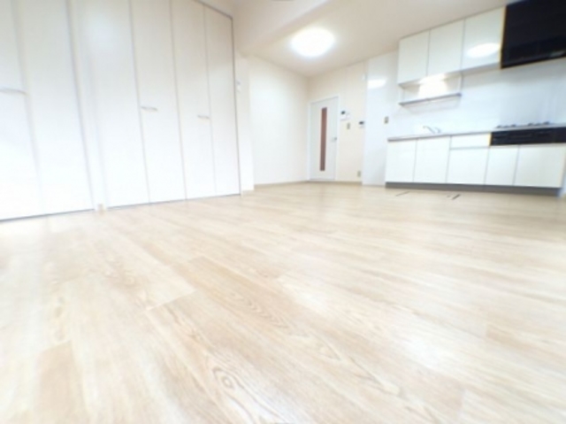 居室・リビング　１３．５帖ＬＤＫ