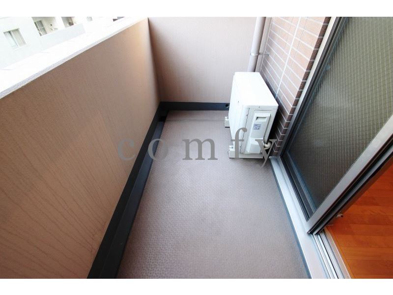 バルコニー　バルコニーは２面にございます