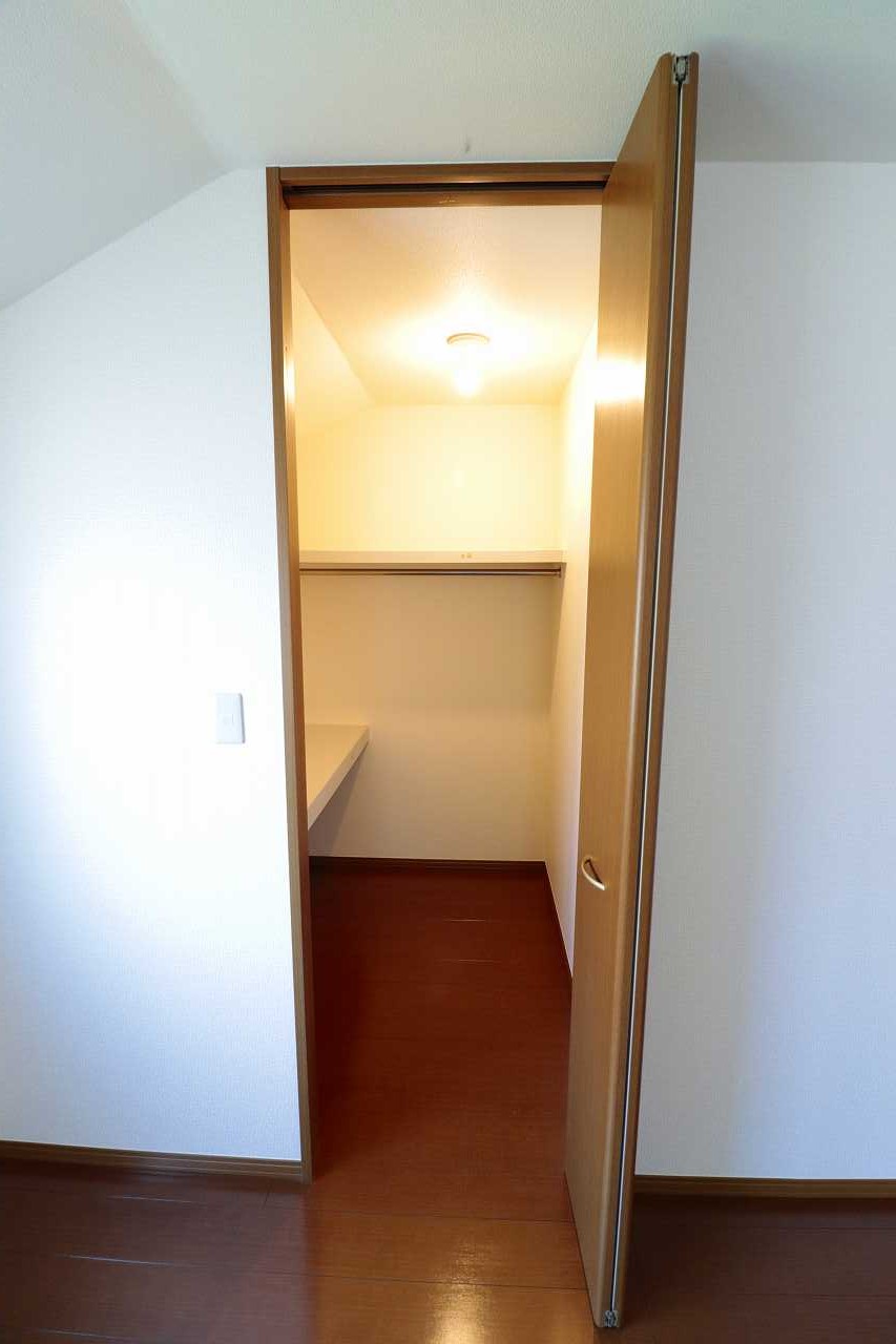 収納　※同物件、別部屋の写真です。
