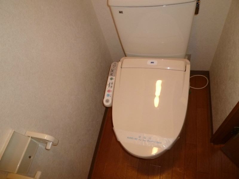 トイレ　反転タイプ