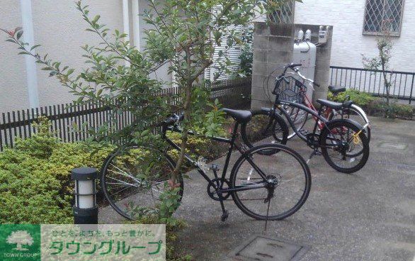 その他　駐輪場　※参考画像となります