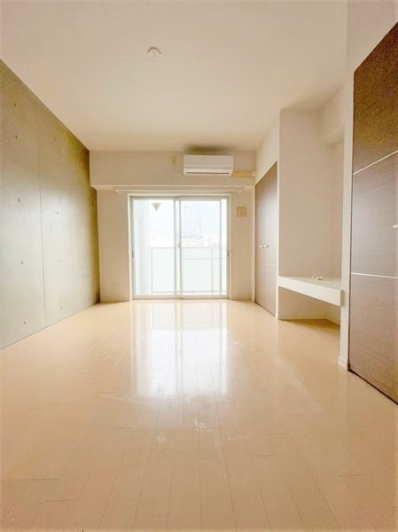 居室・リビング　【ペットと暮らせるお部屋♪】注目の街、新横浜に住む！！