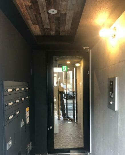エントランス　フォルターナ横浜反町