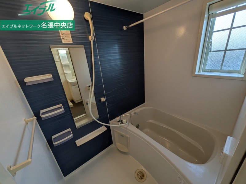 バス・シャワールーム　別部屋参考写真です