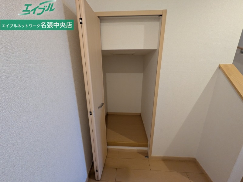 収納　別部屋参考写真です