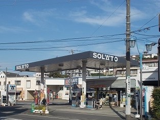 その他　ガソリンスタンド（その他）まで750m