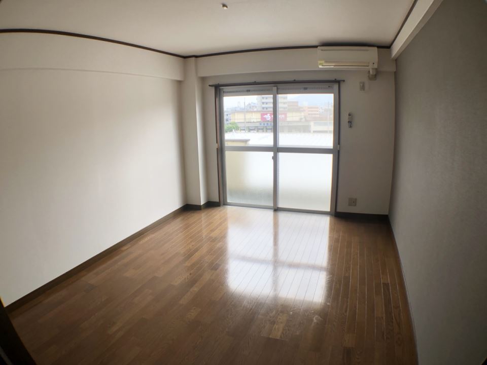 その他　シャワー付きです