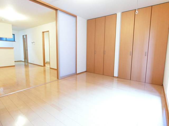 その他部屋・スペース　★洋室広々7.2帖です★