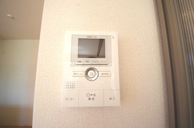 セキュリティ　類似室内