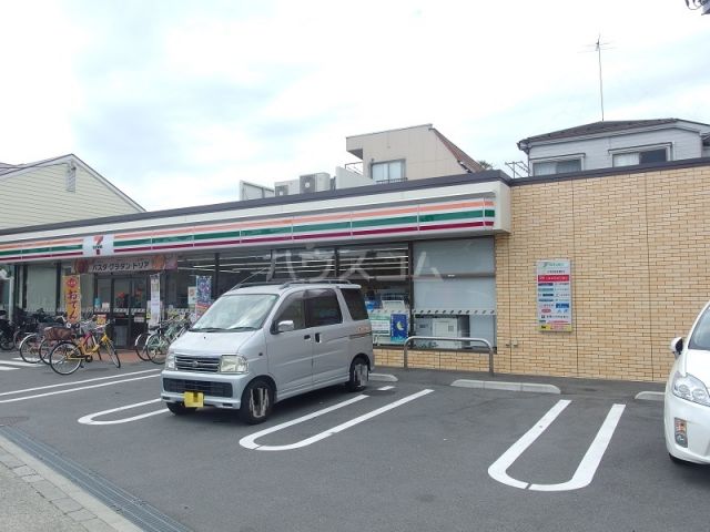 コンビニ　セブンイレブン 昭島美堀町1丁目店（コンビニ）まで632m