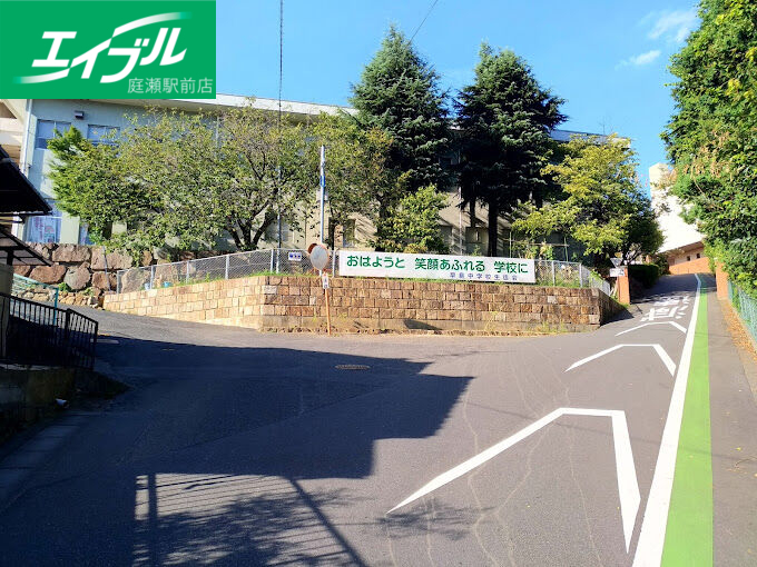 中学校　早島町立早島中学校（中学校）まで1461m