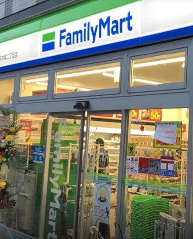 コンビニ　ファミリーマート 江東深川二丁目店（コンビニ）まで67m