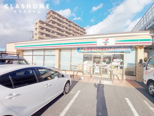 コンビニ　セブンイレブン 知立新林町店（コンビニ）まで553m