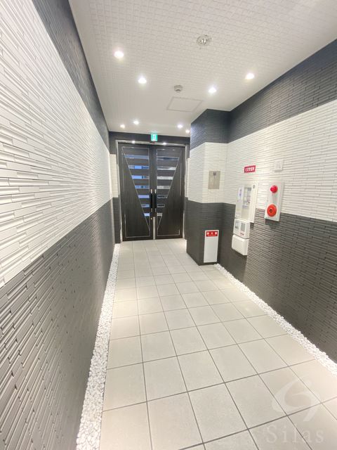 地下鉄長堀鶴見緑地線 玉造駅 徒歩3分 9階建 築20年の外観写真