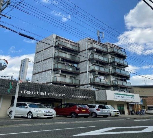 シャルレ1番館の外観写真