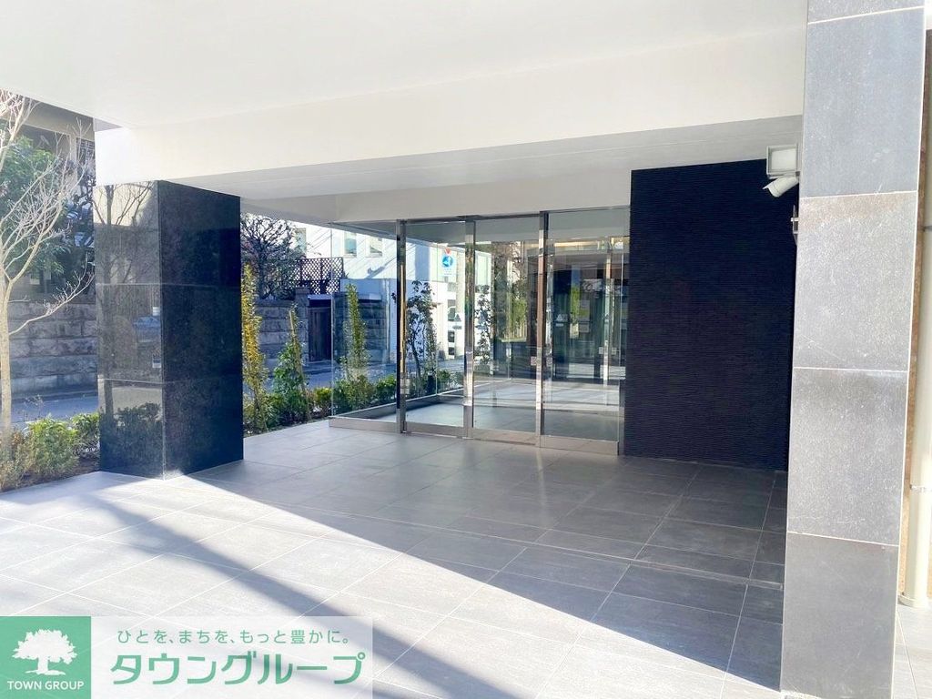 エントランス　★お問い合わせはタウンハウジングまで★