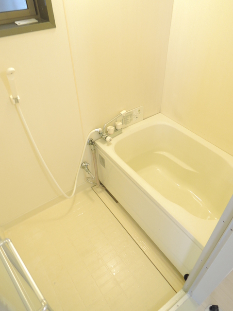 バス・シャワールーム　バスルーム（他のお部屋の写真です）