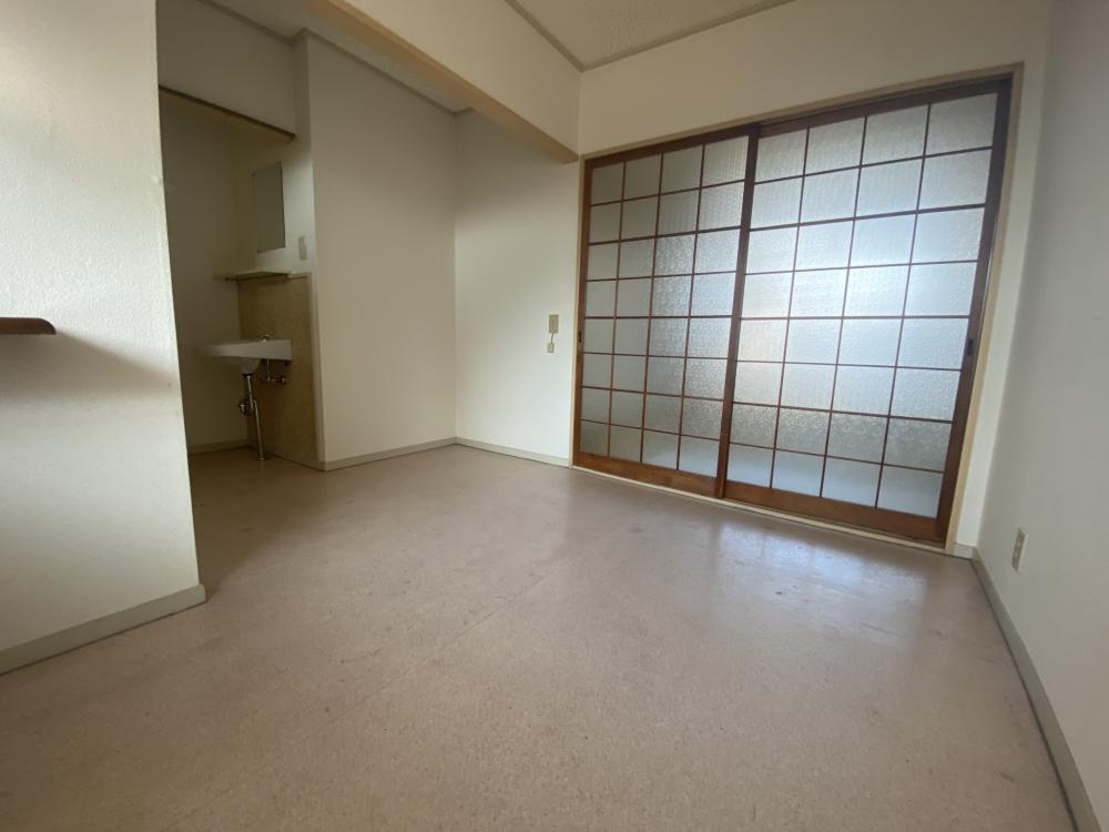 橋内ハイツの居間写真