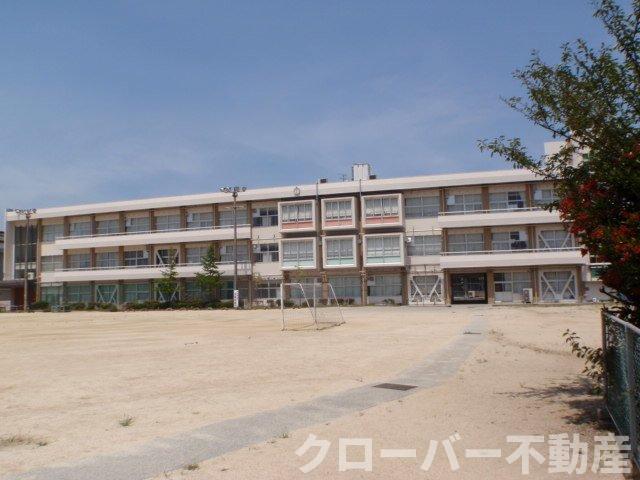 その他　丸亀市立城坤小学校まで220m