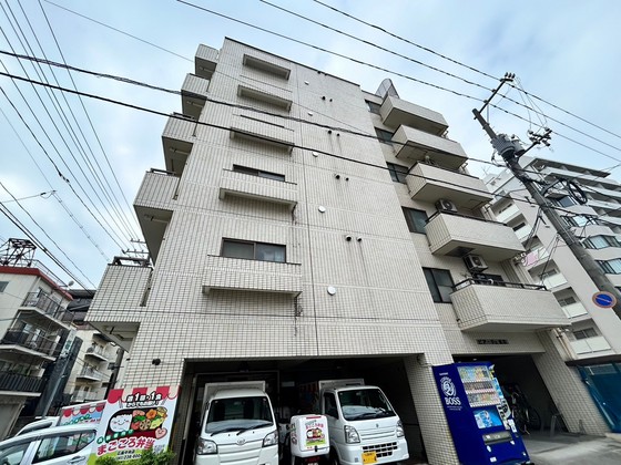 広島県広島市中区住吉町（マンション）の賃貸物件の外観