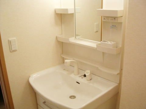 【貝塚市水間のアパートの洗面設備】