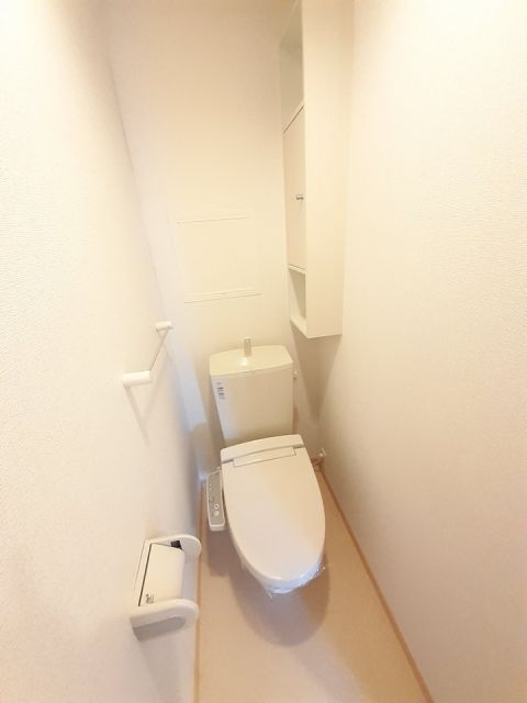 【津山市院庄のアパートのトイレ】