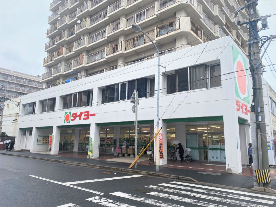 【たけマンション（甲突町）のスーパー】