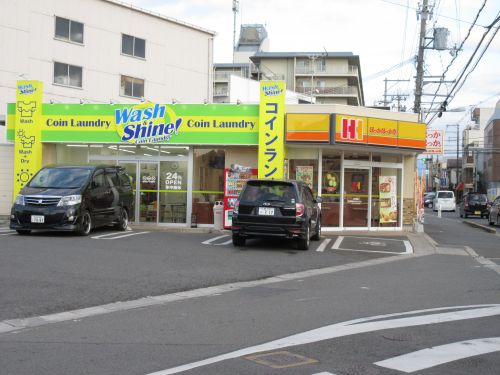 【マンションフローレンスの飲食店】