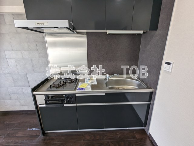 キッチン　2口ガスコンログリル付き※クリーニング中の撮影※