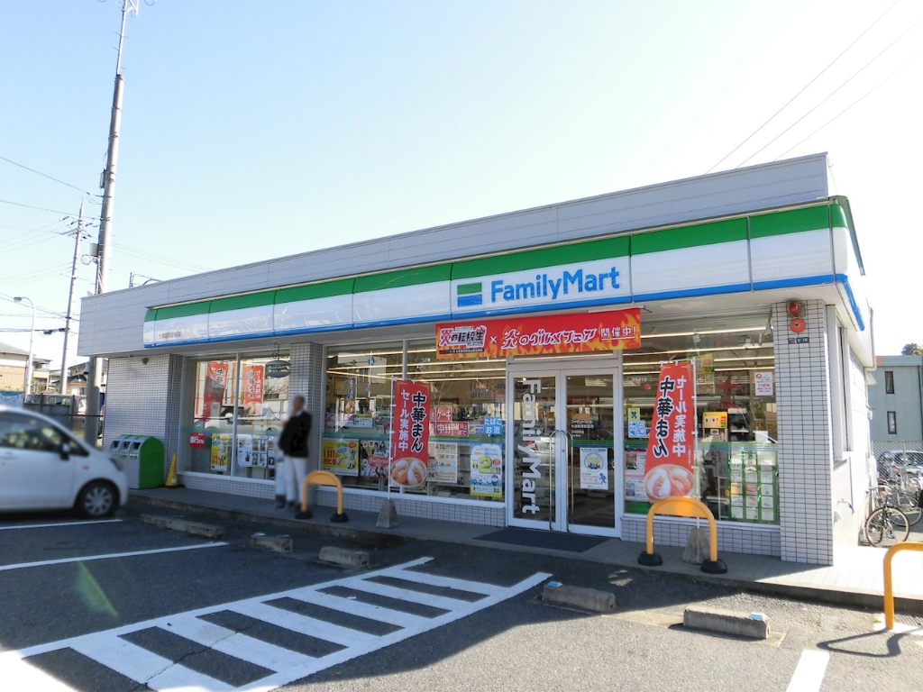 コンビニ　ファミリーマート 大津雄琴駅前店（コンビニ）まで450m