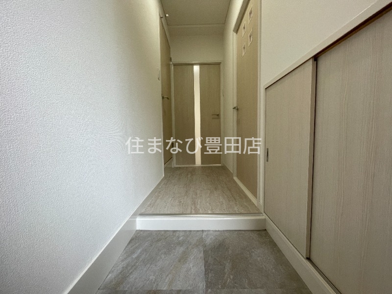 玄関　同型タイプ