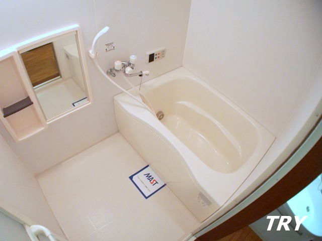 バス・シャワールーム　追炊き機能付です。