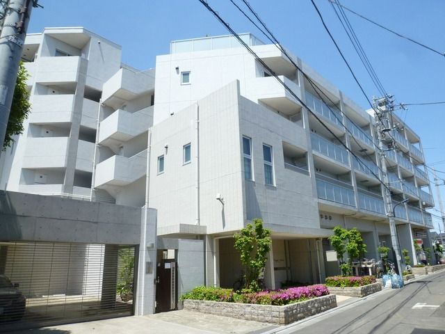 建物外観　★外壁タイル張り★２００８年完成のきれいなマンションです★