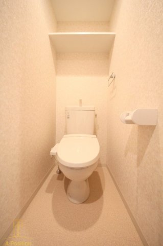 トイレ　ラグゼ海老江II