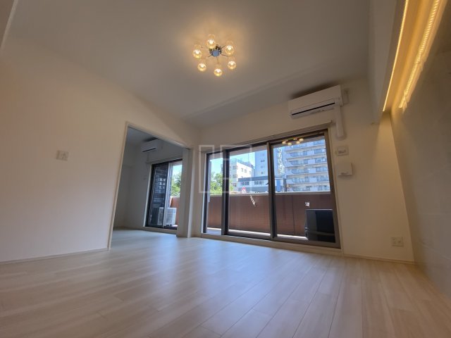 居室・リビング　プレジオ難波WEST（プレジオ難波ウエスト）　リビング