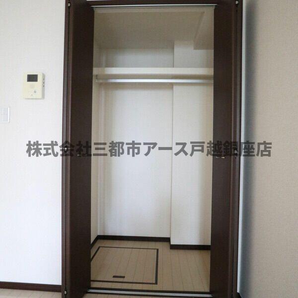 収納　フラット富士見台