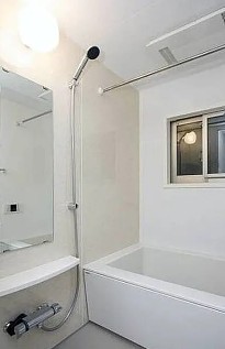 バス・シャワールーム　※別部屋参考写真