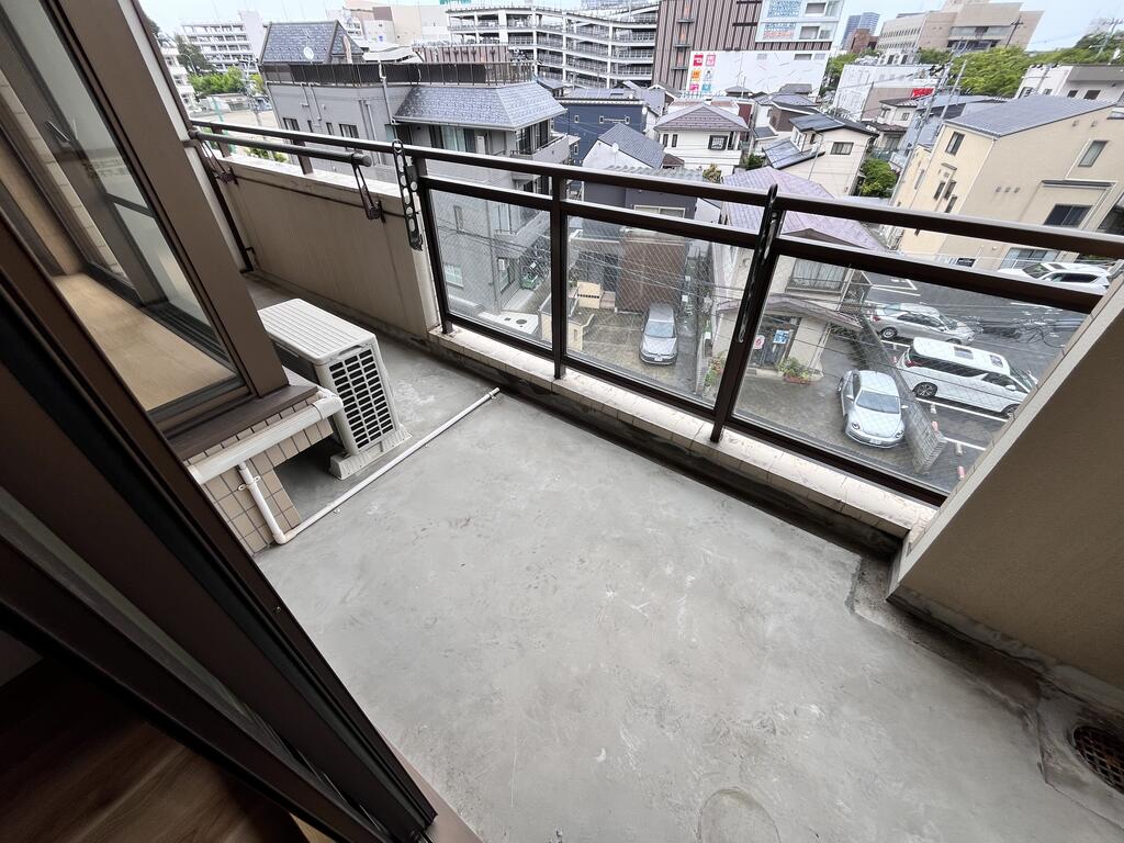 バルコニー　※別号室参考画像※