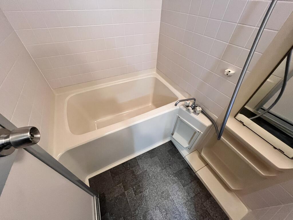 バス・シャワールーム　※別号室参考画像※